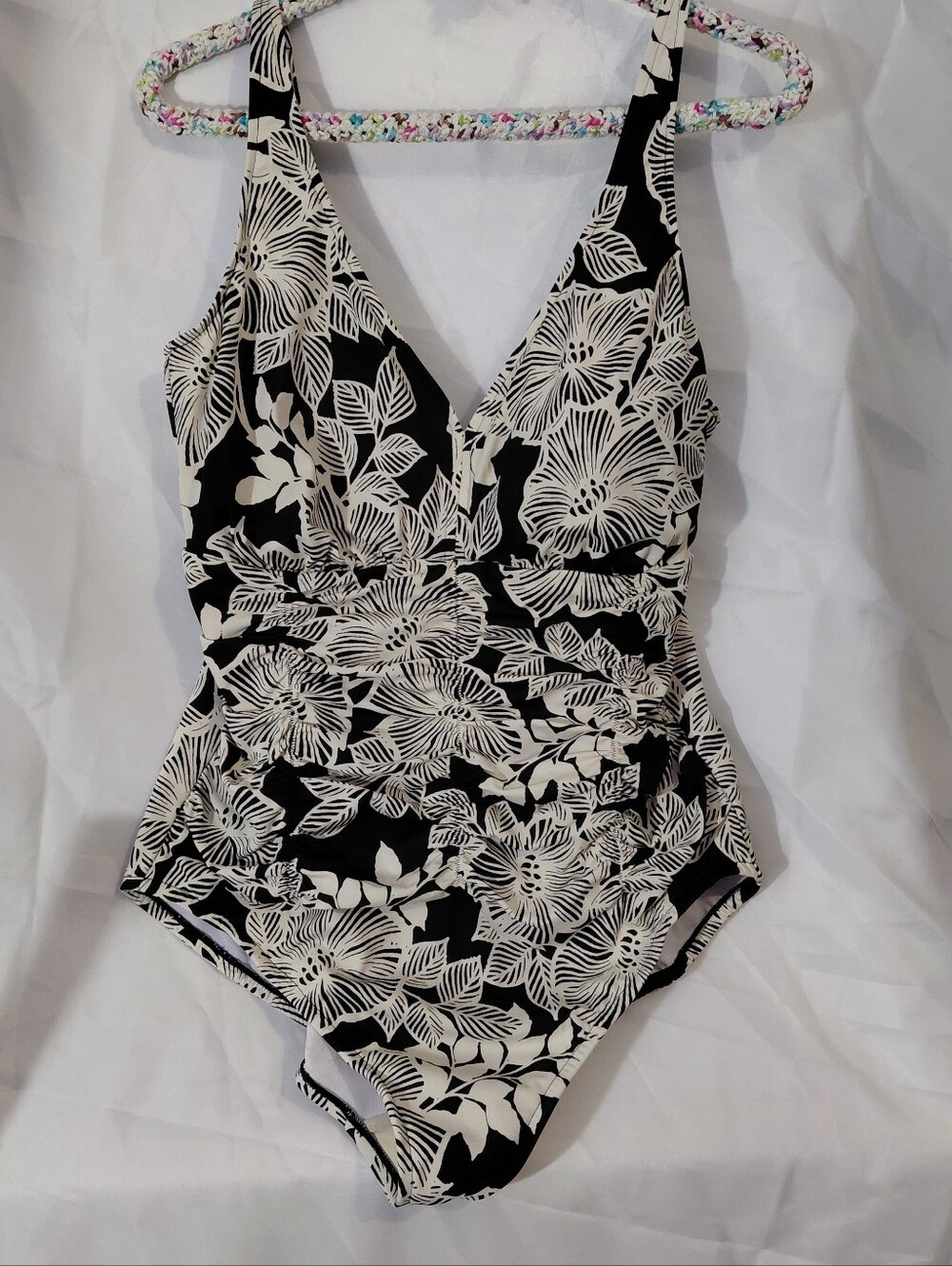 croft & barrow Black and White Floral One-Piece Swimsuit